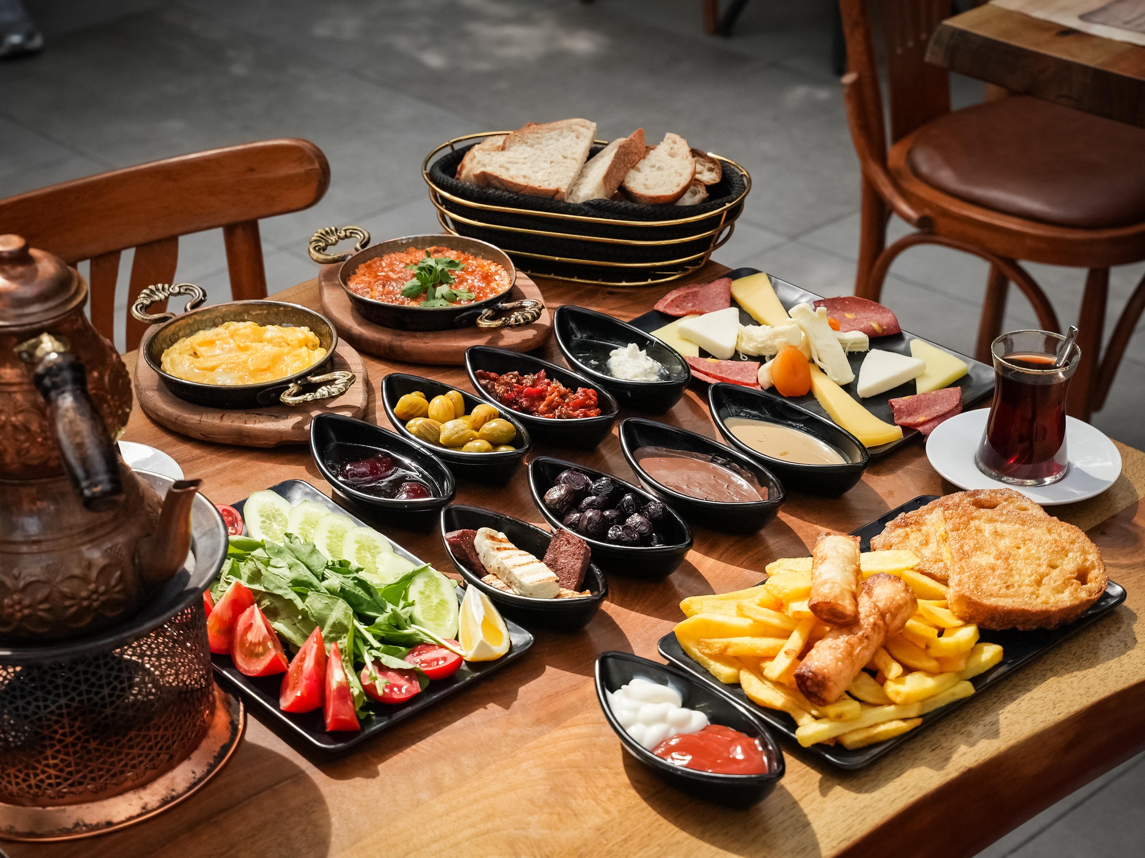 Serpme Kahvaltı [ KİŞİ SINIRLAMASI YOKTUR ]